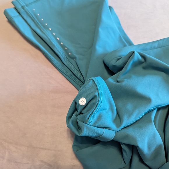 Lululemon leggings - Picture 2 of 3